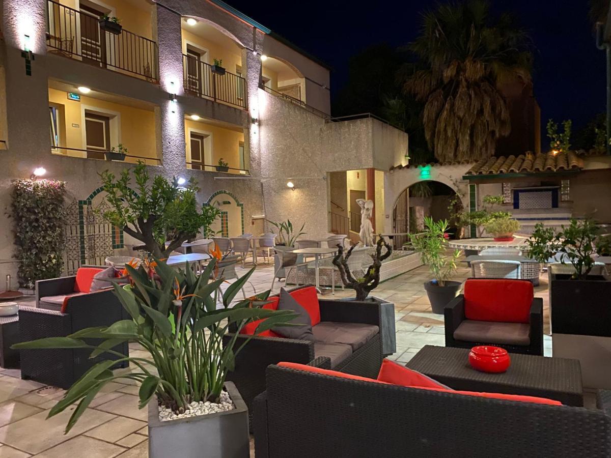 Logis Hotel Les II Mas - Perpignan Sud Cabestany Luaran gambar